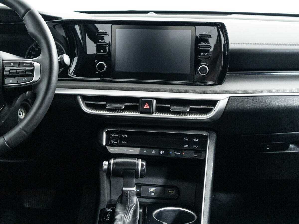 Kia K5 2021 года с пробегом. Фото: #13