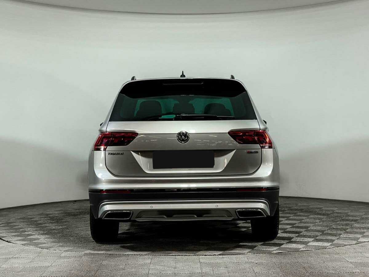 Volkswagen Tiguan 2019 года с пробегом. Фото: #5