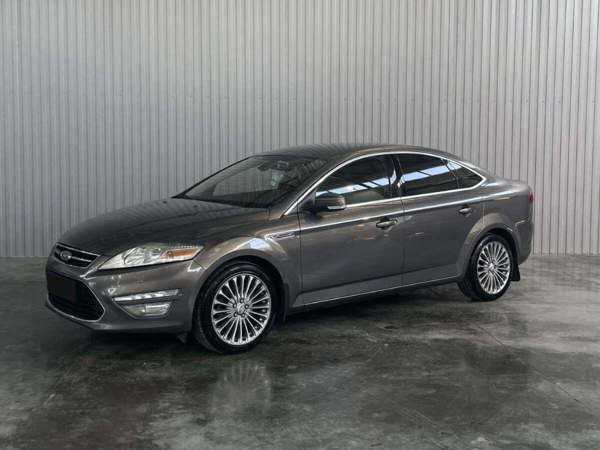 Ford Mondeo 2012 года с пробегом. Посмотреть фото
