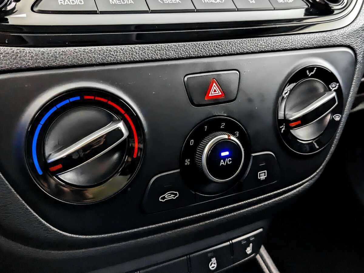 Hyundai Solaris 2022 года с пробегом. Фото: #19