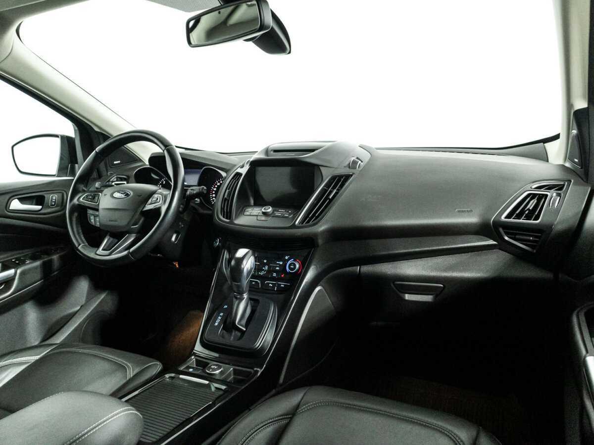 Ford Kuga 2017 года с пробегом. Фото: #8