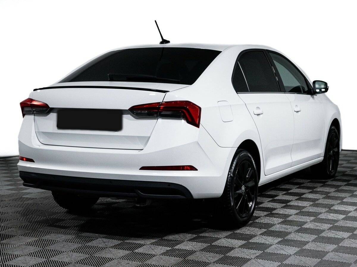 Skoda Rapid 2022 года с пробегом. Фото: #4