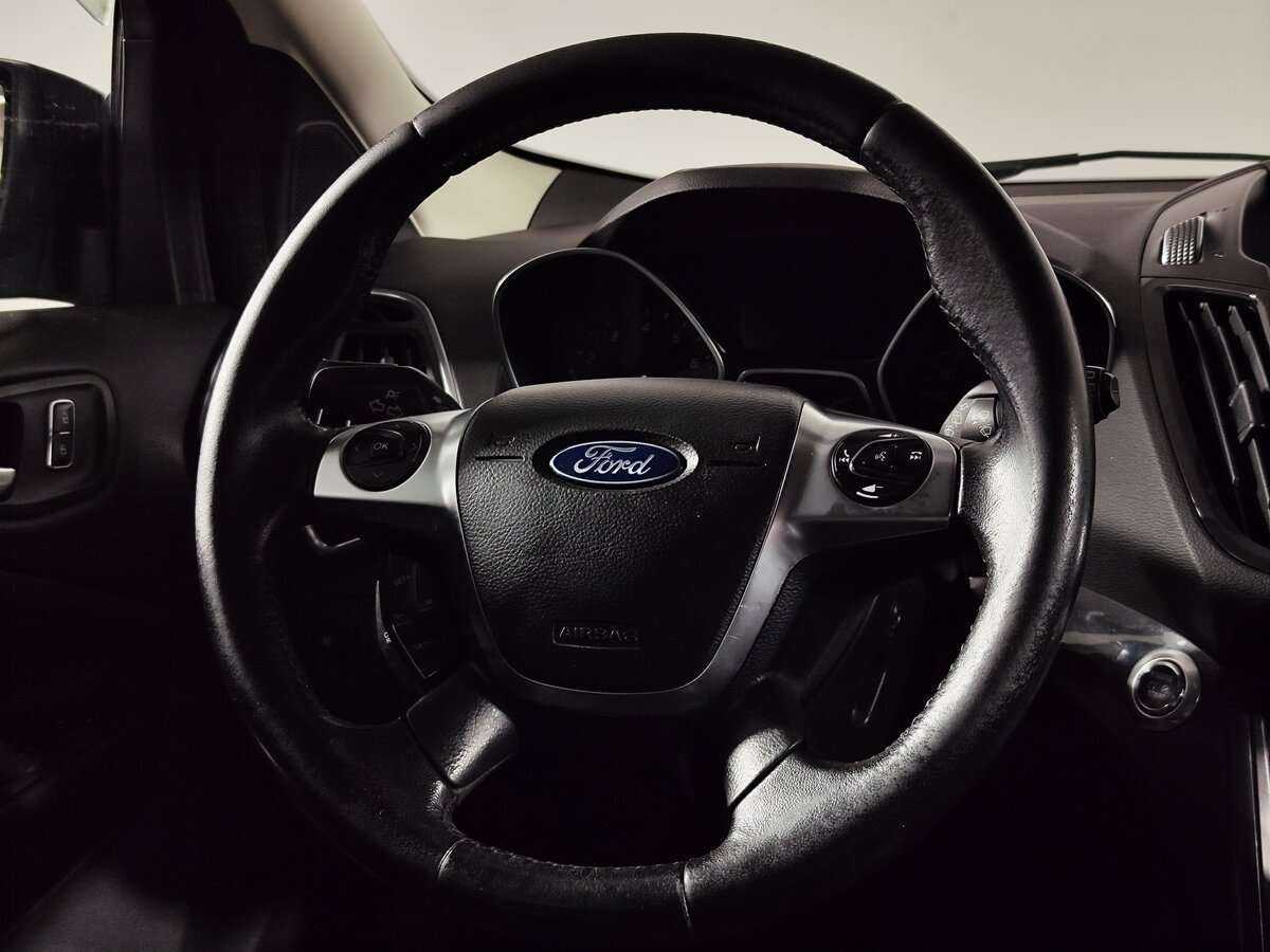 Ford Kuga 2015 года с пробегом. Фото: #8