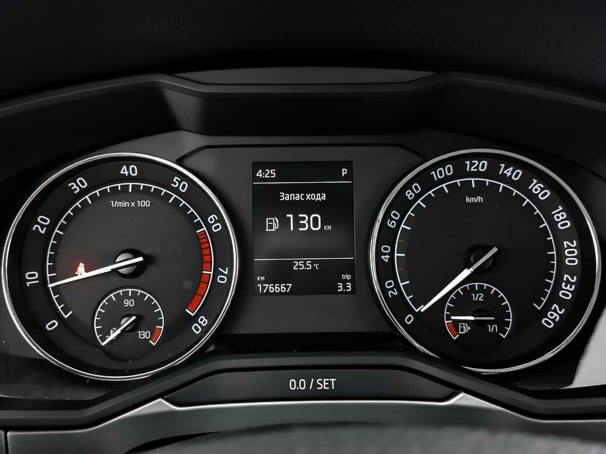 Skoda Superb 2017 года с пробегом. Фото: #10