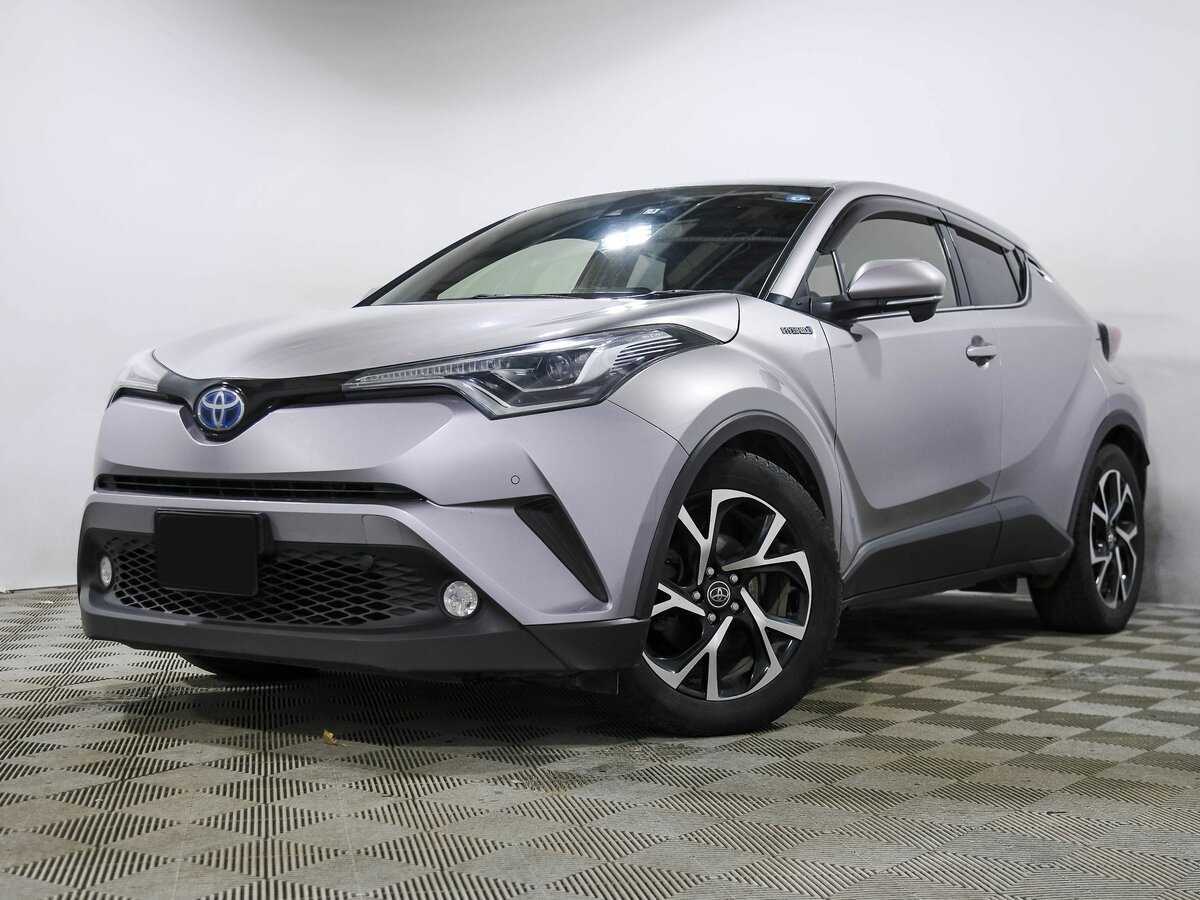 Toyota C-HR 2017 года с пробегом. Фото: #0
