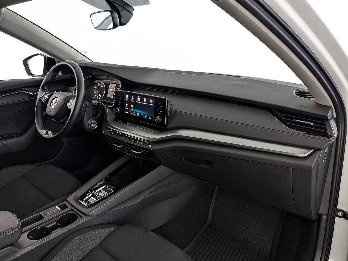 Skoda Octavia 2021 года с пробегом. Фото: #8