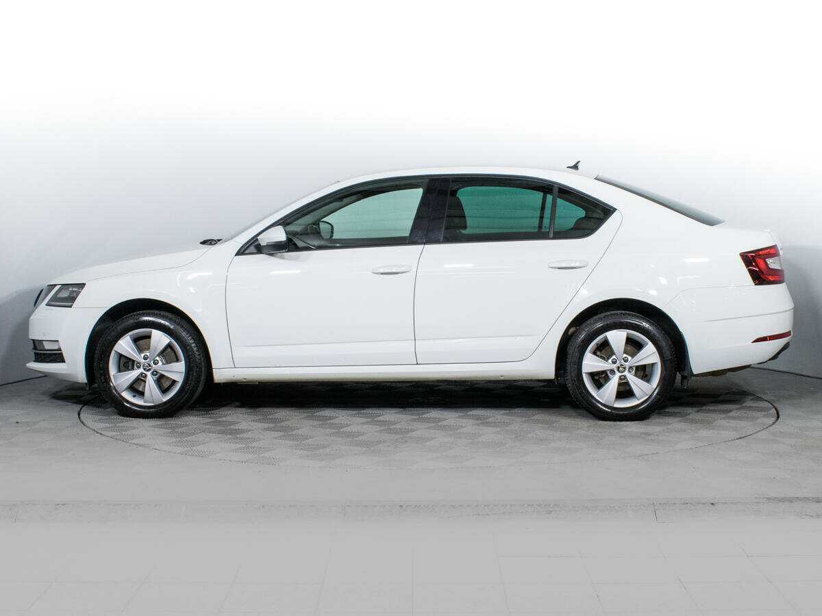 Skoda Octavia 2018 года с пробегом. Фото: #7