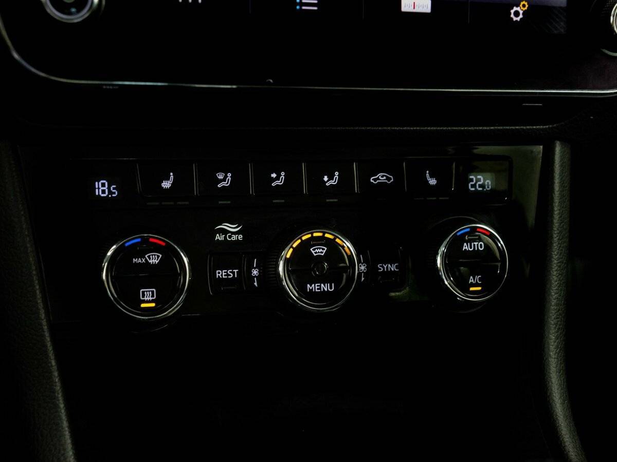 Skoda Superb 2017 года с пробегом. Фото: #16