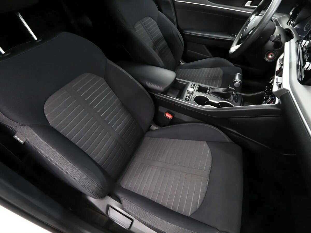 Kia K5 2020 года с пробегом. Фото: #14