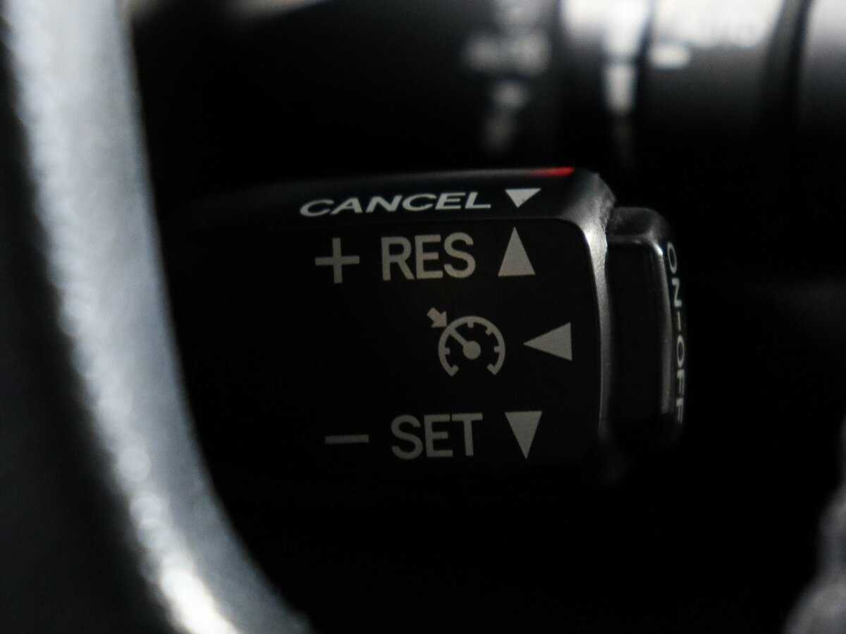 Toyota Camry 2013 года с пробегом. Фото: #15