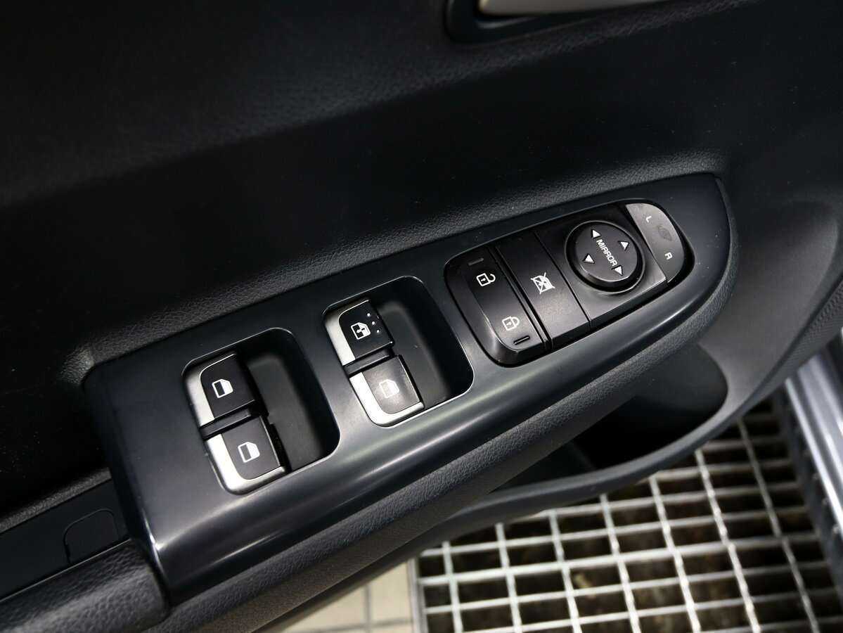 Kia Rio 2018 года с пробегом. Фото: #15