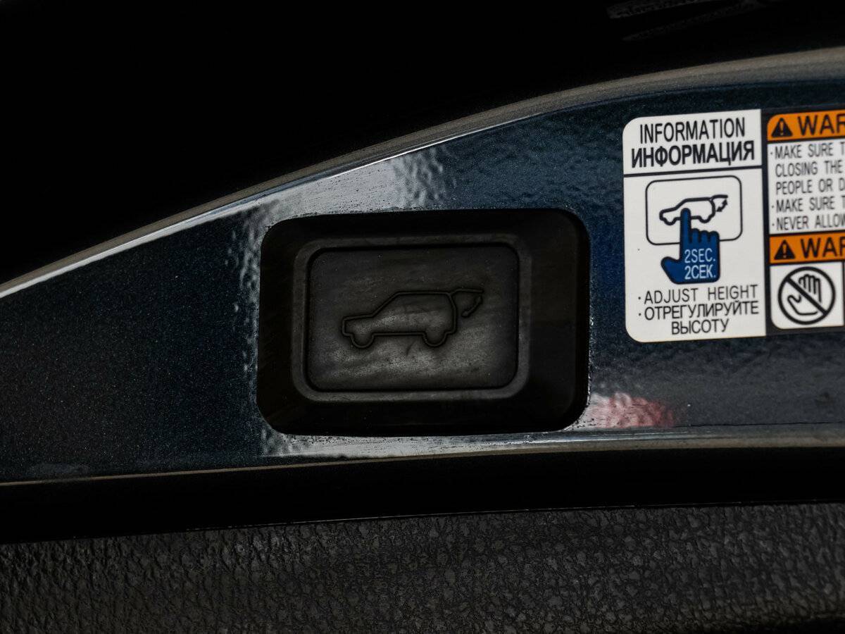 Toyota RAV4 2017 года с пробегом. Фото: #13