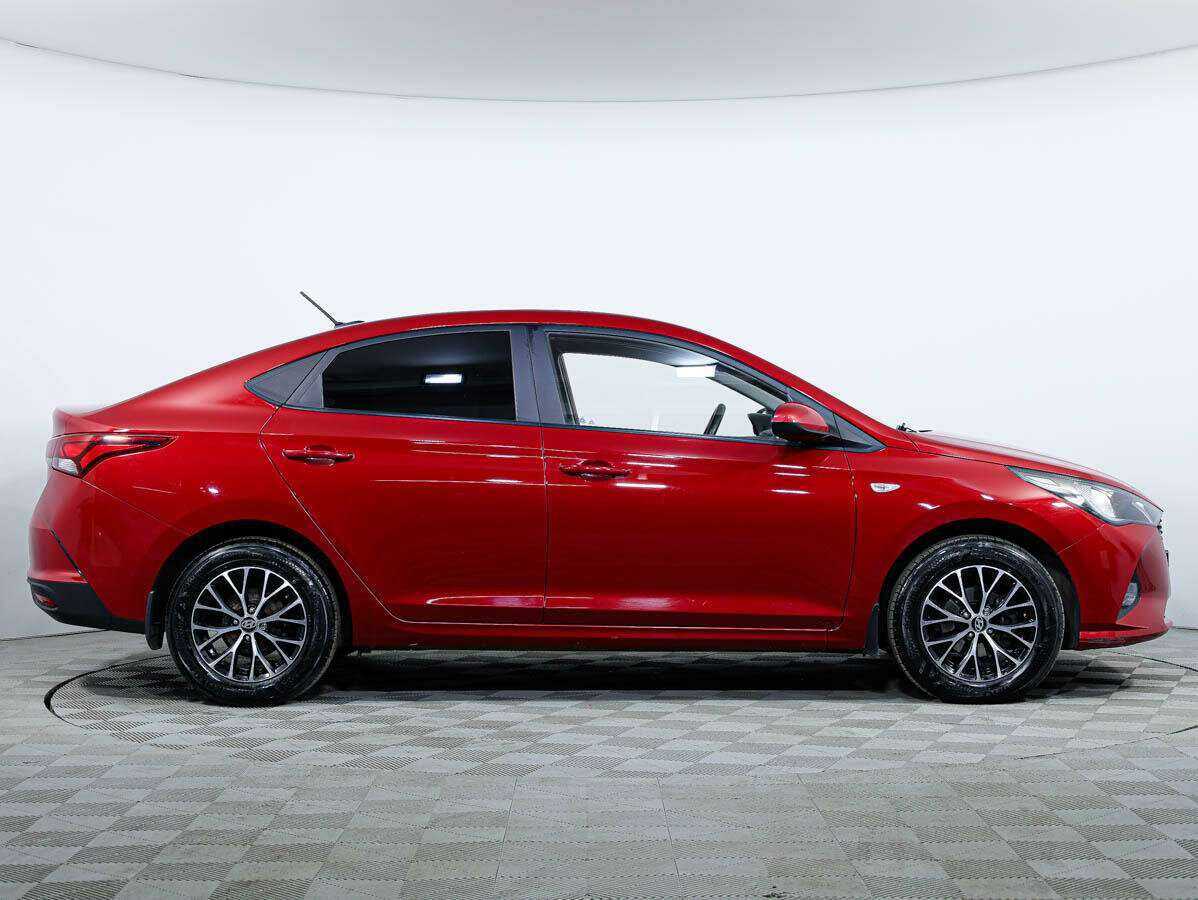 Hyundai Solaris 2020 года с пробегом. Фото: #2