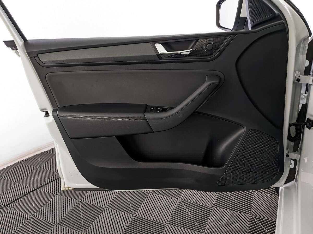 Skoda Rapid 2020 года с пробегом. Фото: #16