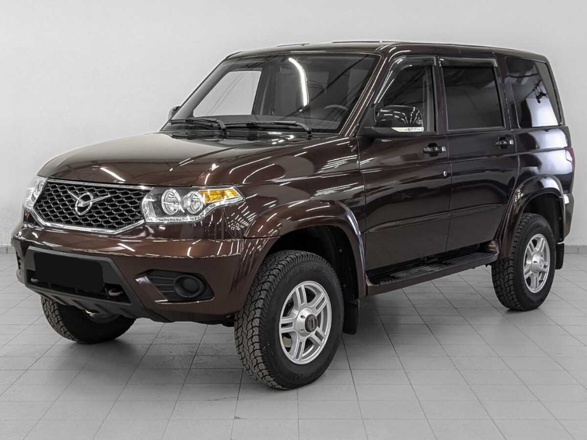 УАЗ Patriot 2018 года с пробегом. Посмотреть фото