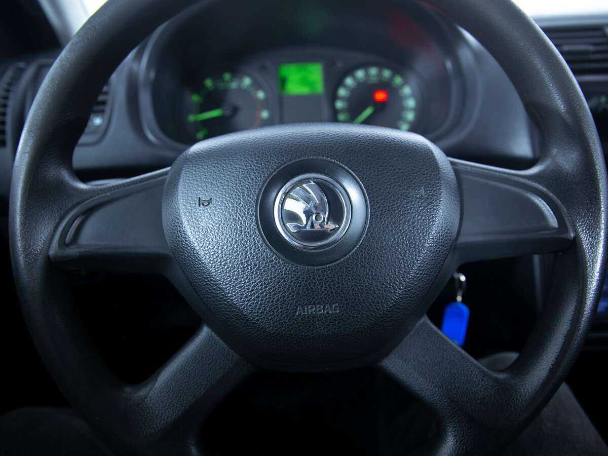 Skoda Fabia 2013 года с пробегом. Фото: #13