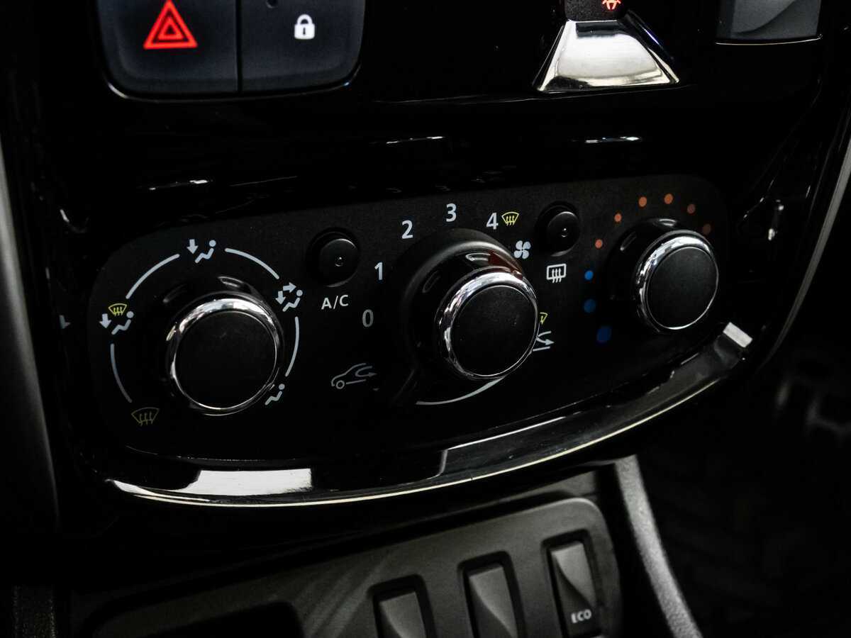 Nissan Terrano 2018 года с пробегом. Фото: #12