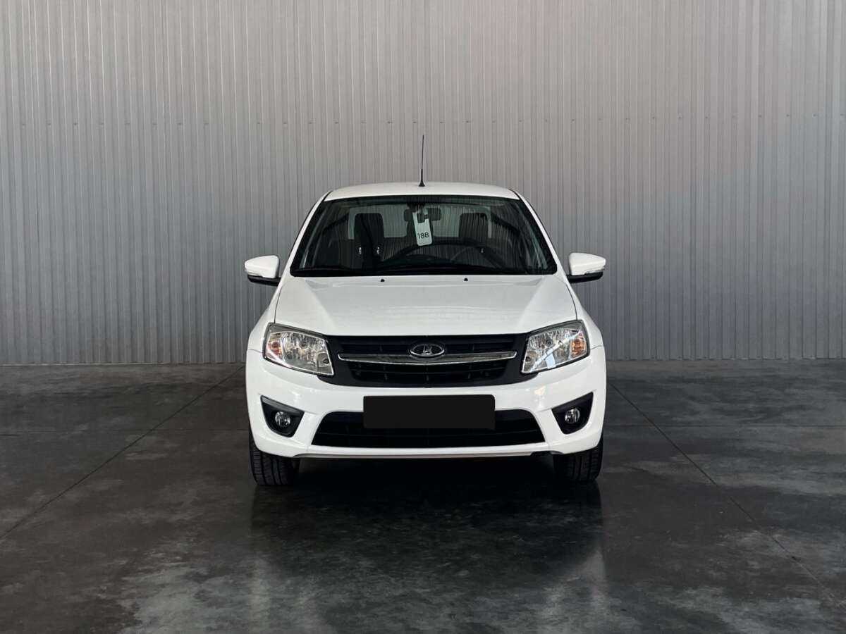 Lada (ВАЗ) Granta 2016 года с пробегом. Фото: #1