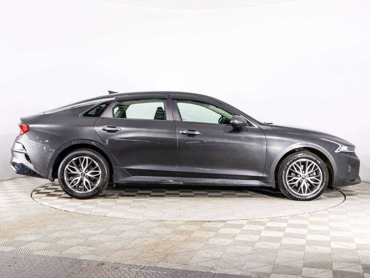 Kia K5 2021 года с пробегом. Фото: #3