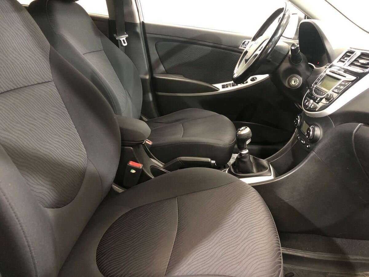 Hyundai Solaris 2014 года с пробегом. Фото: #9