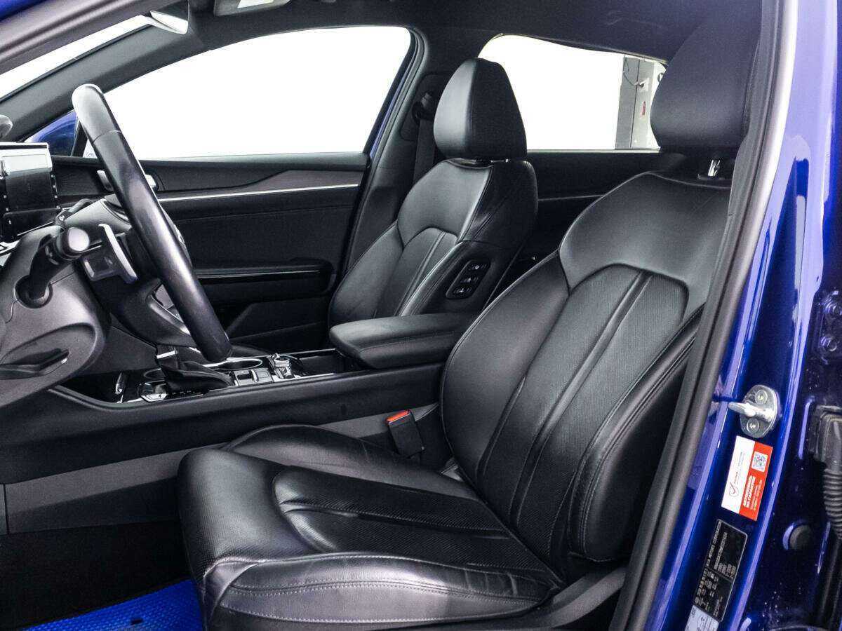 Kia K5 2021 года с пробегом. Фото: #15