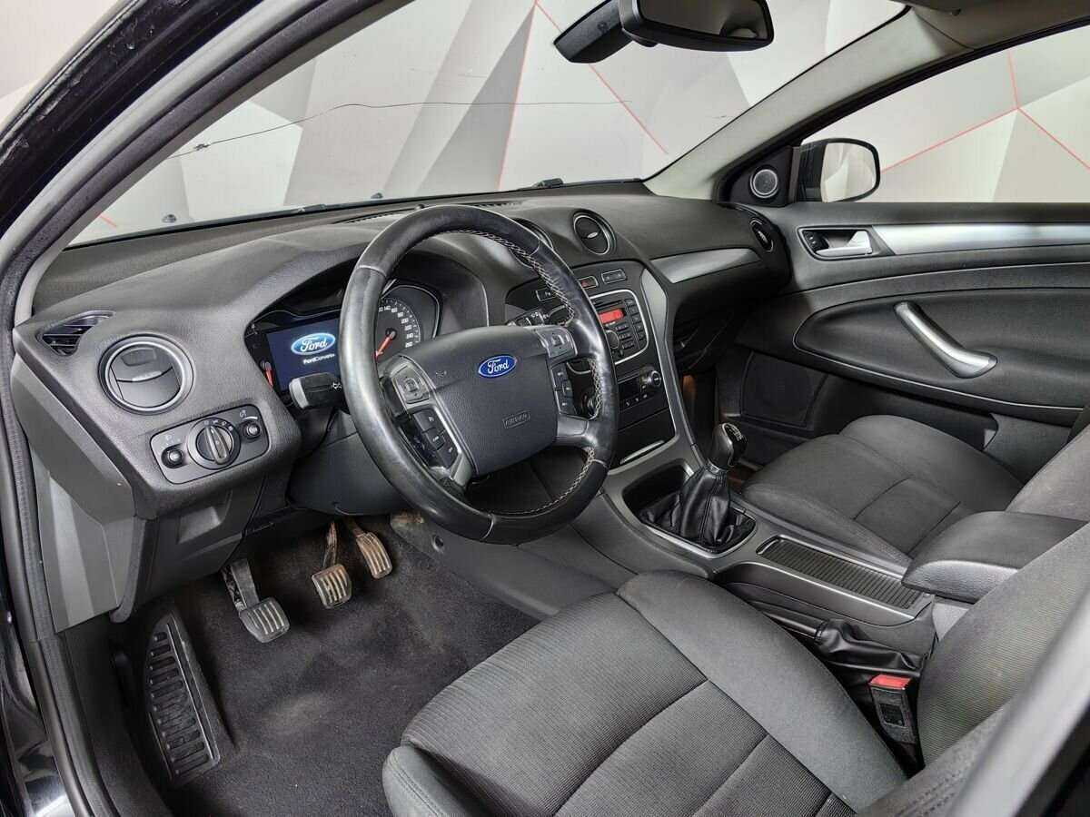 Ford Mondeo 2014 года с пробегом. Фото: #13