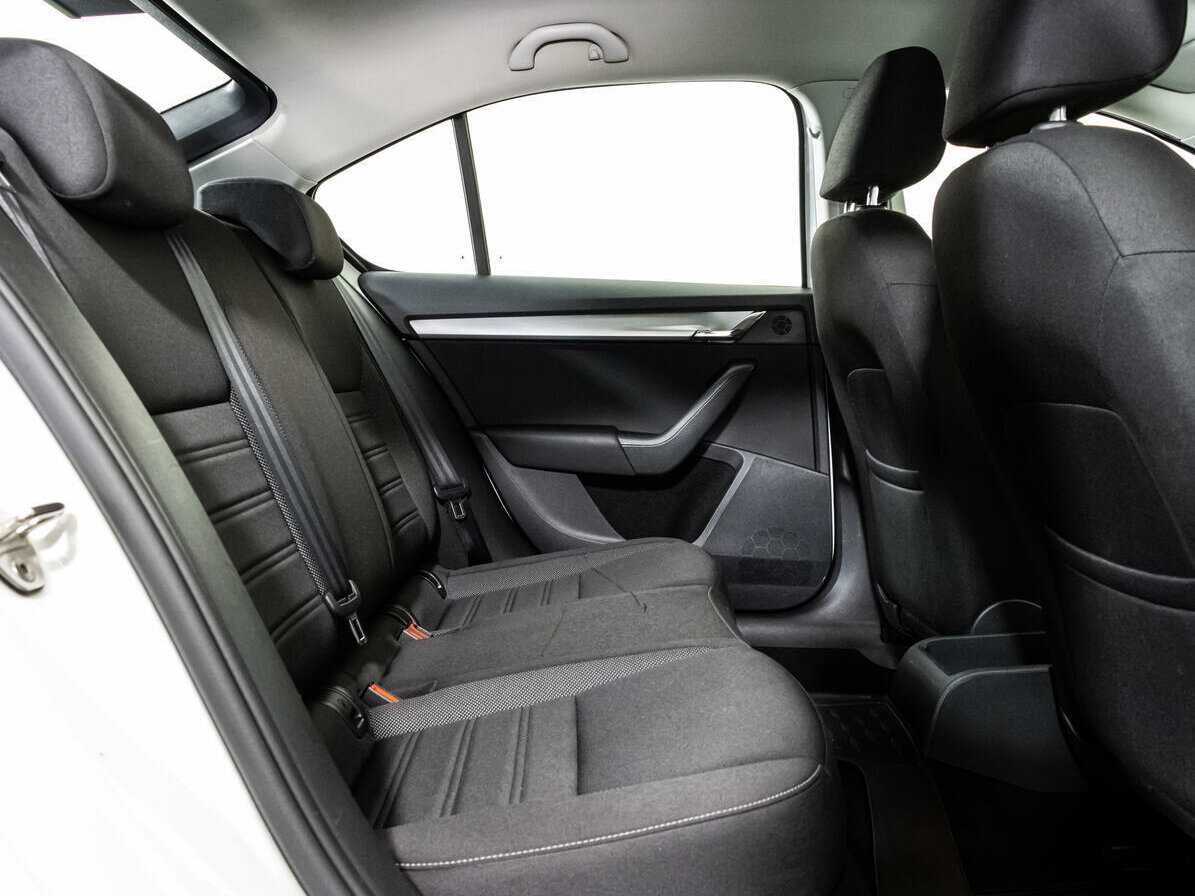 Skoda Octavia 2018 года с пробегом. Фото: #12