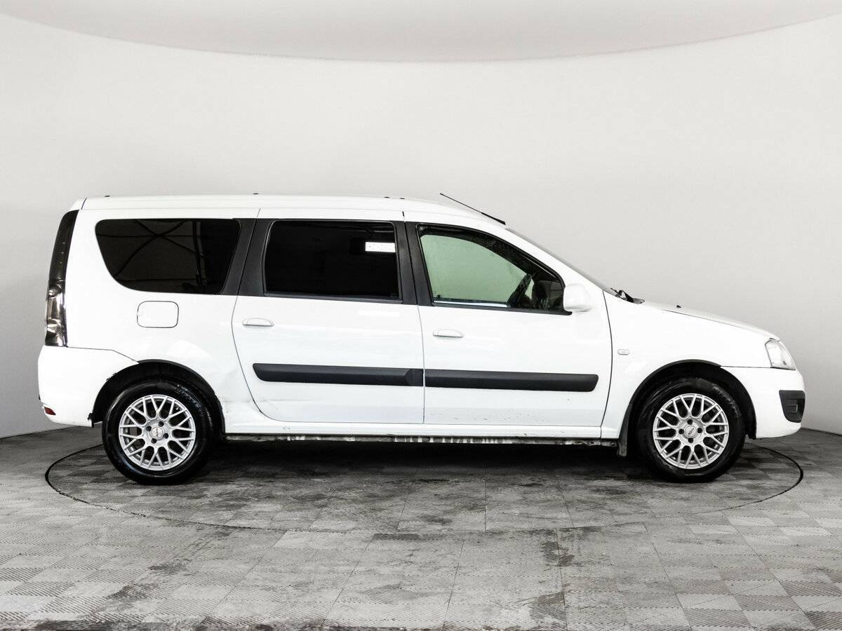 Lada (ВАЗ) Largus 2020 года с пробегом. Фото: #3