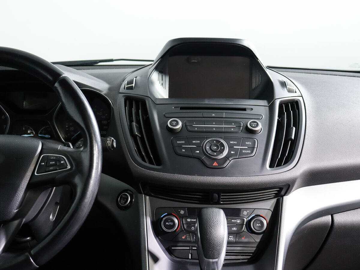 Ford Kuga 2017 года с пробегом. Фото: #10