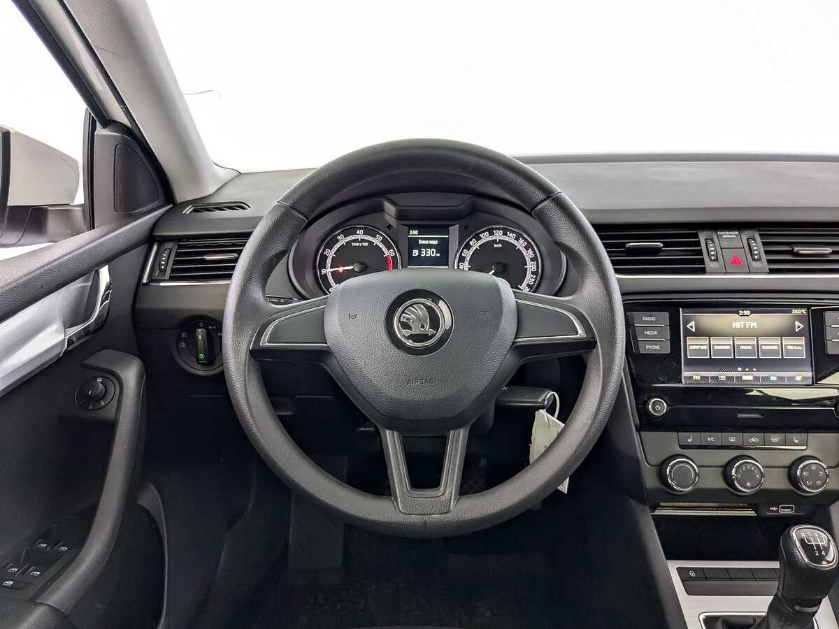 Skoda Octavia 2019 года с пробегом. Фото: #16