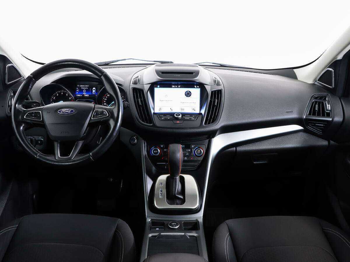 Ford Kuga 2017 года с пробегом. Фото: #7