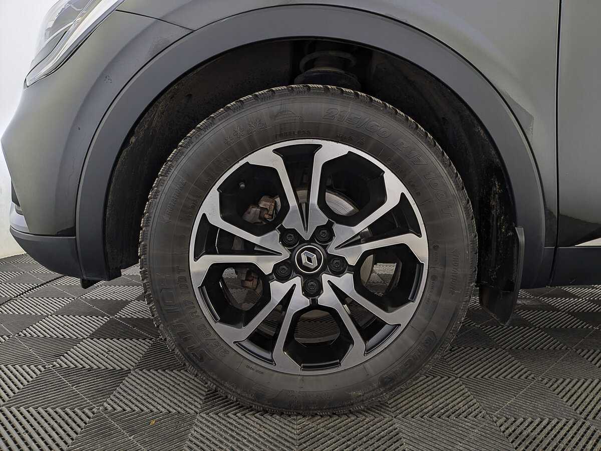 Renault Arkana 2021 года с пробегом. Фото: #11