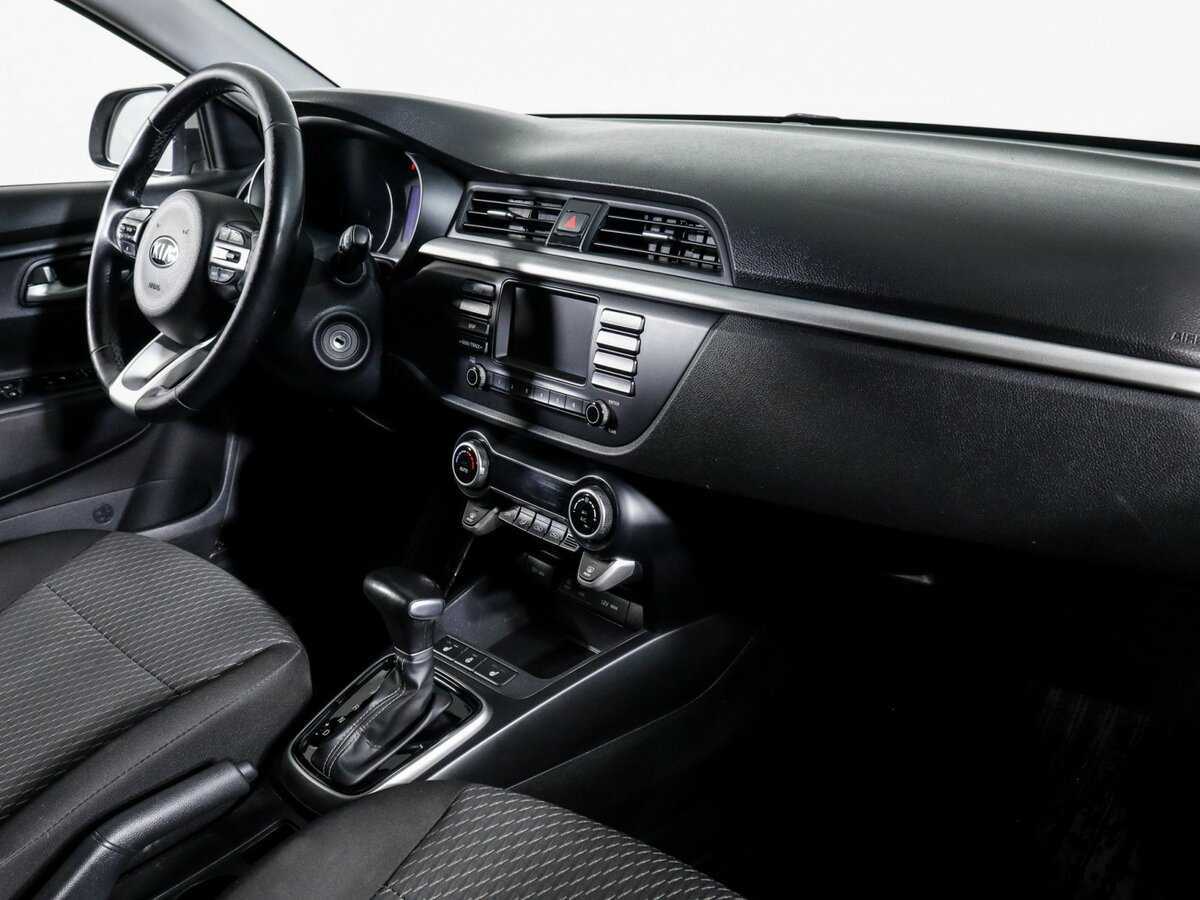 Kia Rio 2018 года с пробегом. Фото: #4