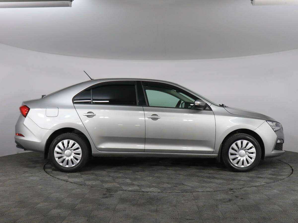 Skoda Rapid 2021 года с пробегом. Фото: #3