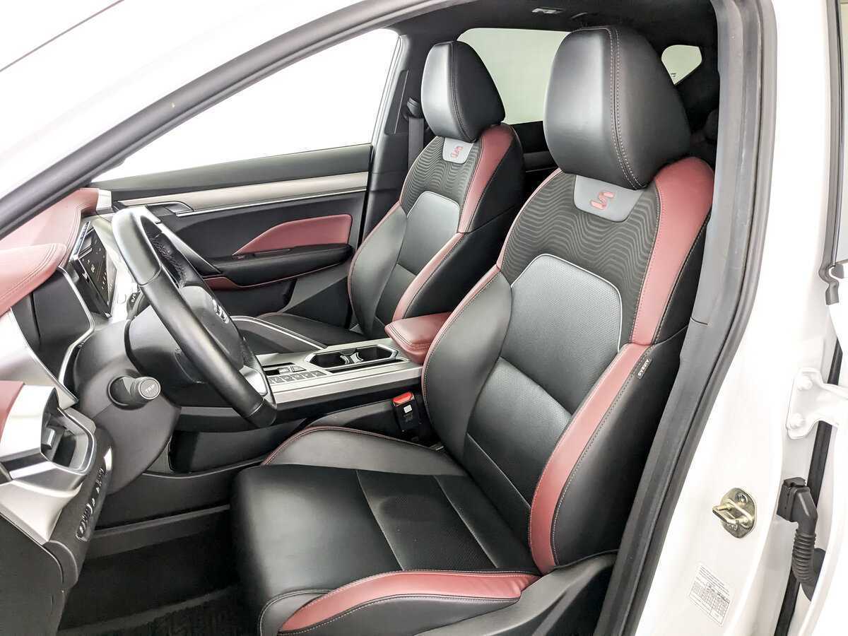 Geely Coolray 2022 года с пробегом. Фото: #17