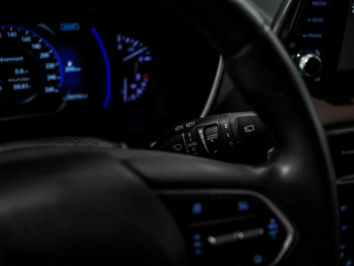 Hyundai Santa Fe 2019 года с пробегом. Фото: #6