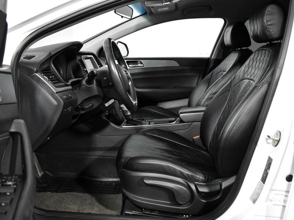 Hyundai Sonata 2019 года с пробегом. Фото: #7