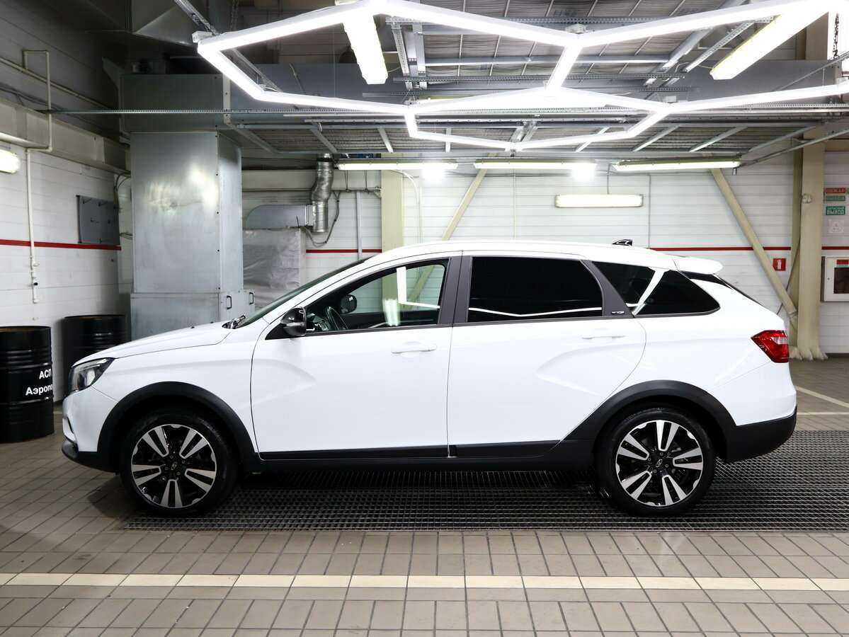 Lada (ВАЗ) Vesta 2021 года с пробегом. Фото: #4