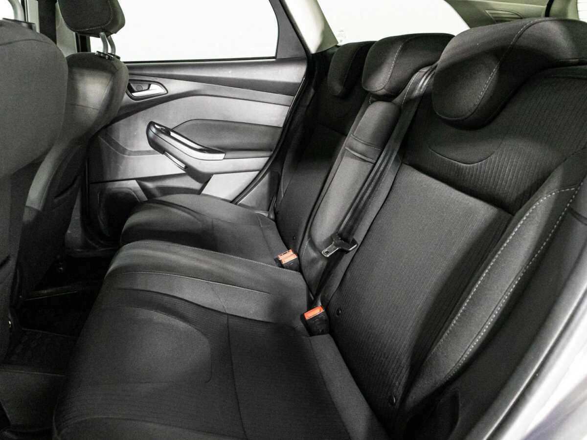 Ford Focus 2012 года с пробегом. Фото: #9