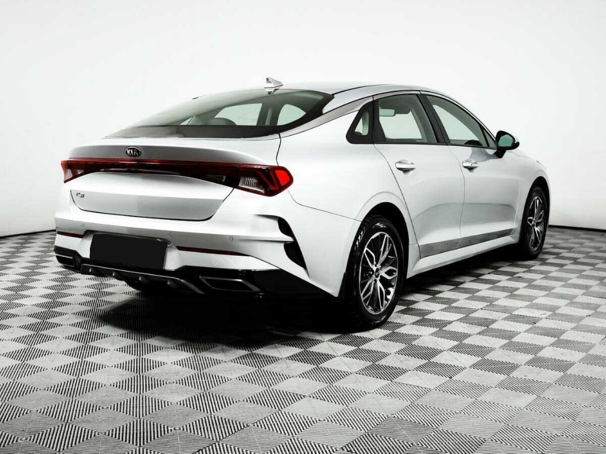 Kia K5 2021 года с пробегом. Фото: #4