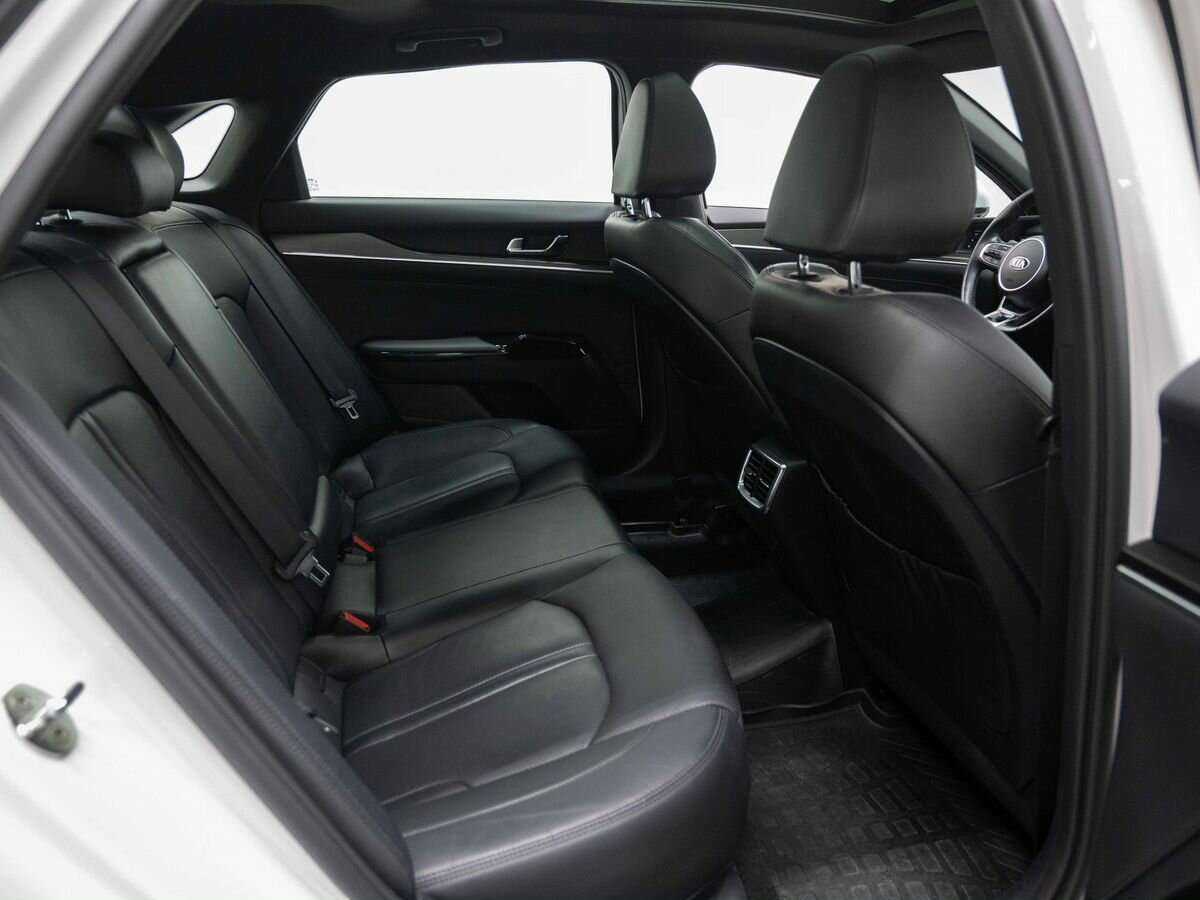 Kia K5 2021 года с пробегом. Фото: #9