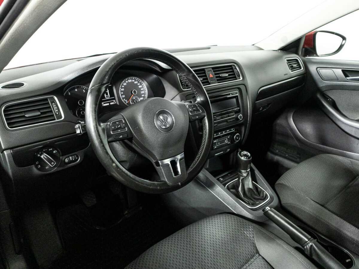 Volkswagen Jetta 2012 года с пробегом. Фото: #10