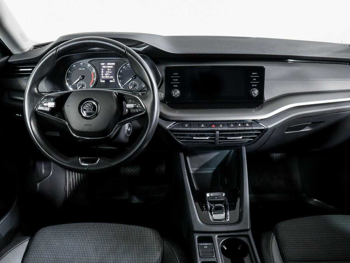 Skoda Octavia 2021 года с пробегом. Фото: #8