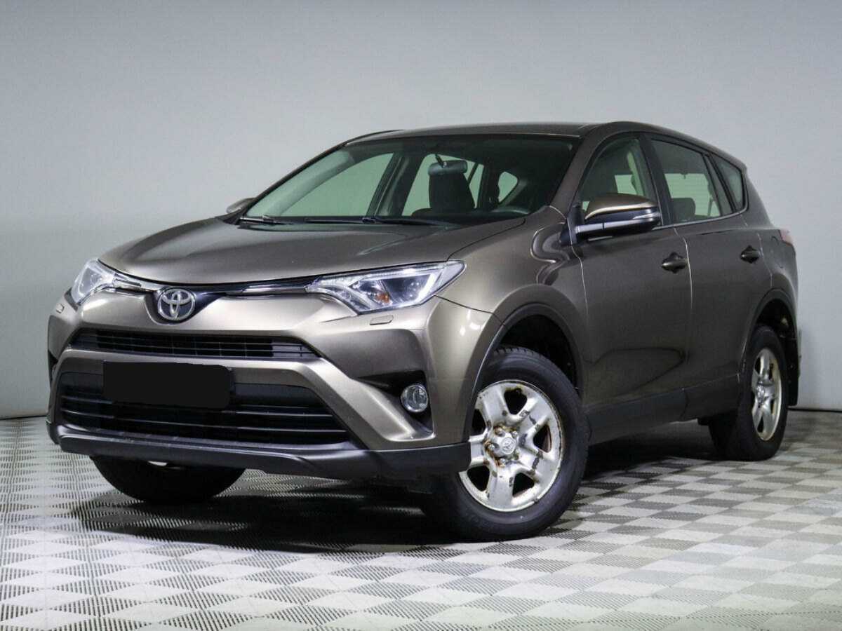 Toyota RAV4 2016 года с пробегом. Посмотреть фото