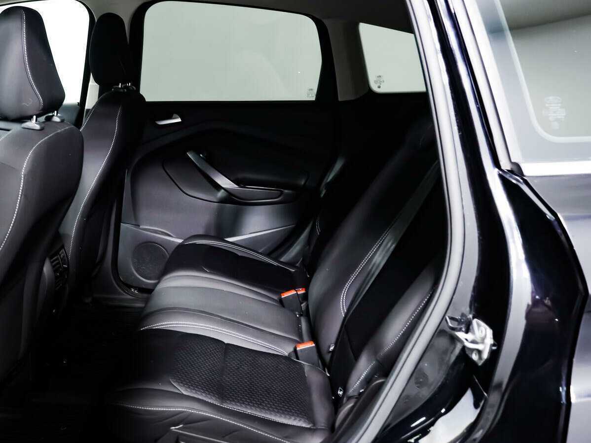 Ford Kuga 2017 года с пробегом. Фото: #9