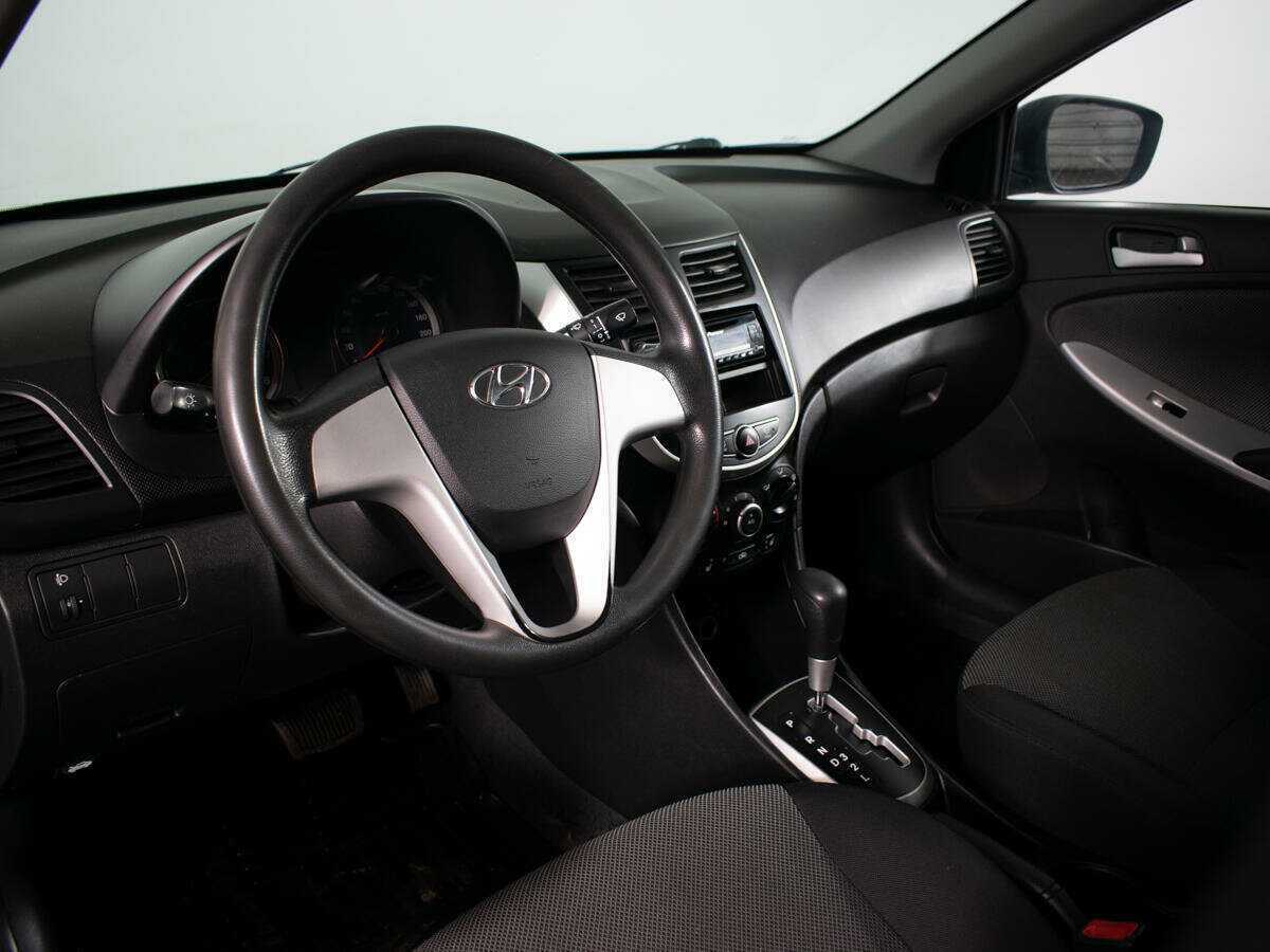 Hyundai Solaris 2013 года с пробегом. Фото: #12