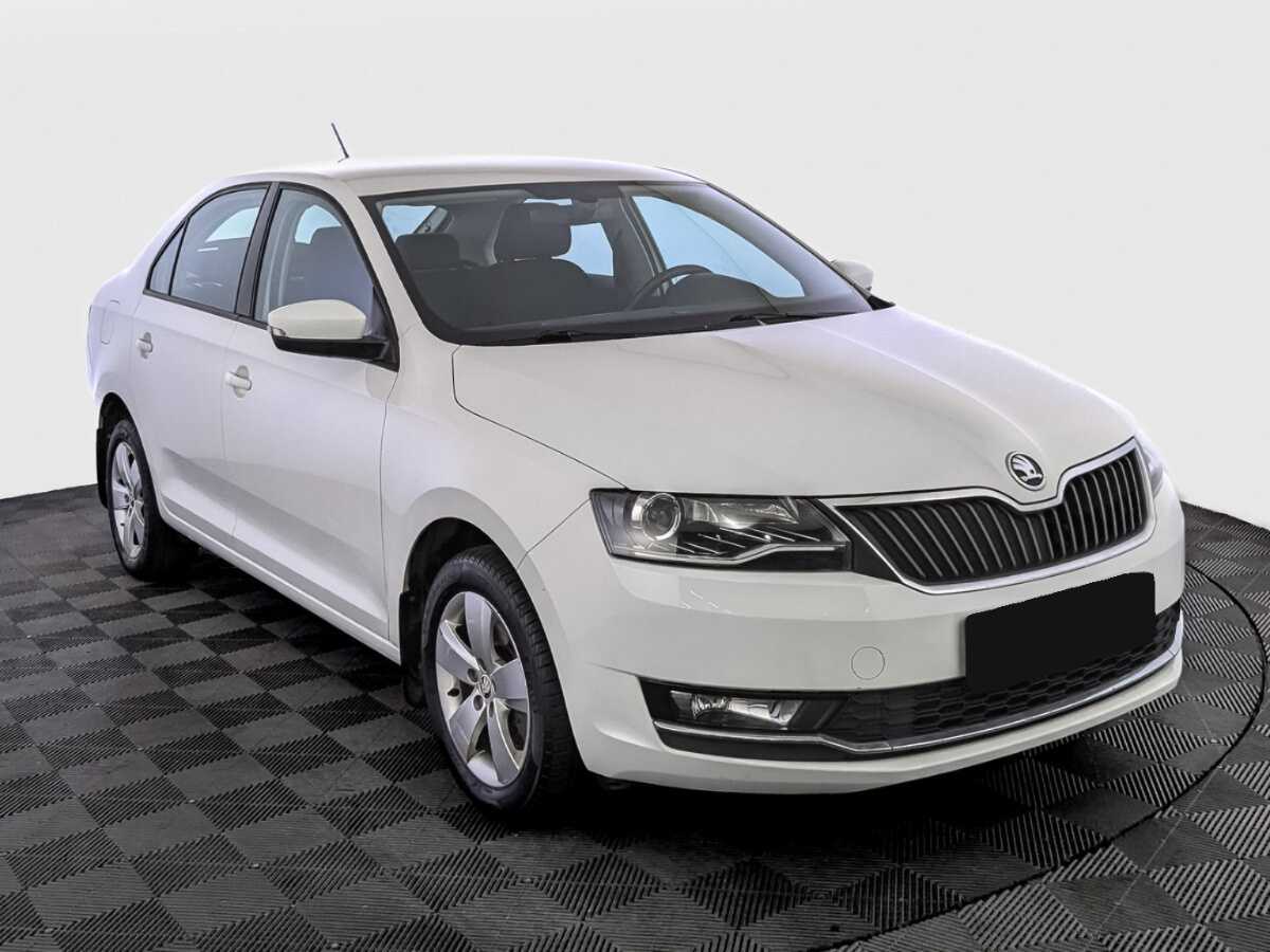 Skoda Rapid 2018 года с пробегом. Фото: #2