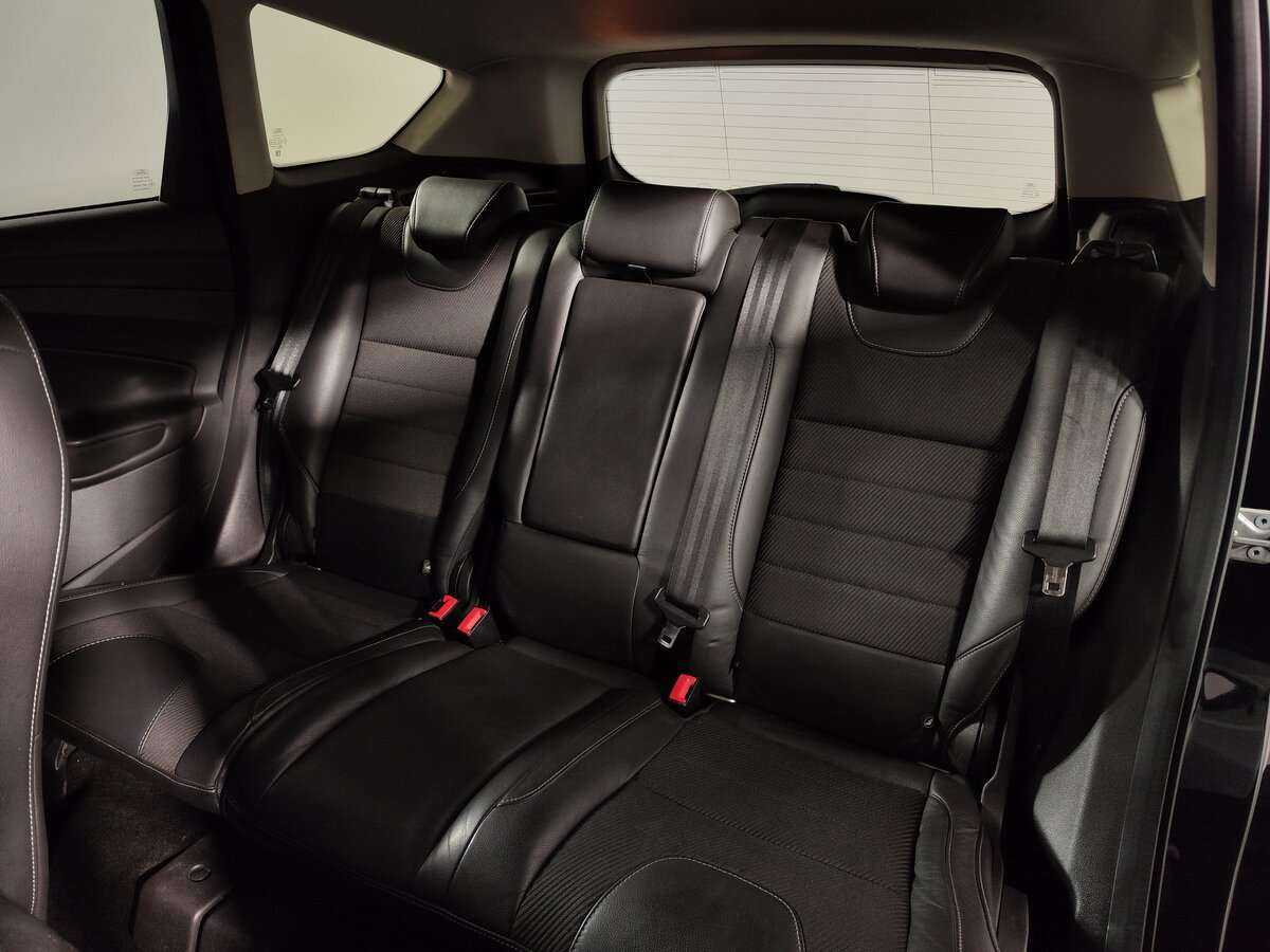 Ford Kuga 2015 года с пробегом. Фото: #13