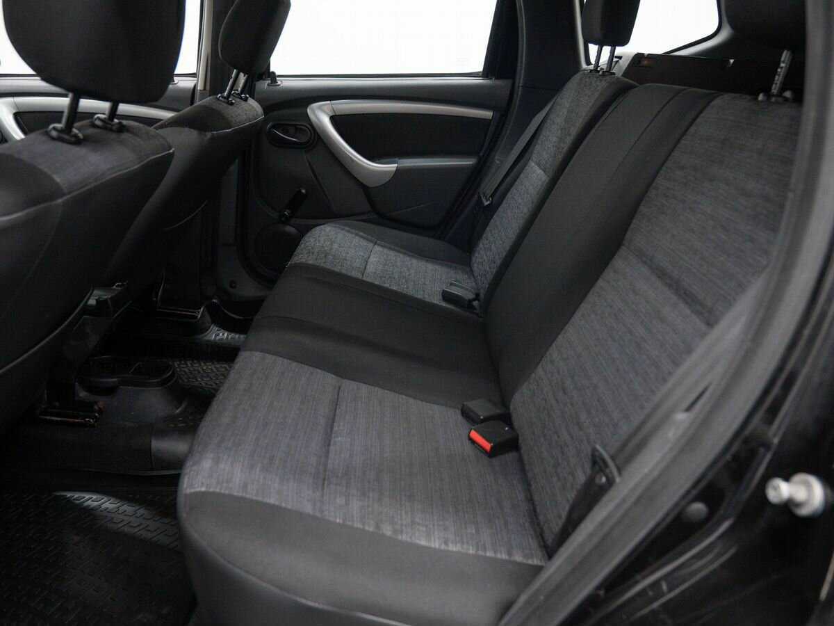 Renault Duster 2013 года с пробегом. Фото: #11