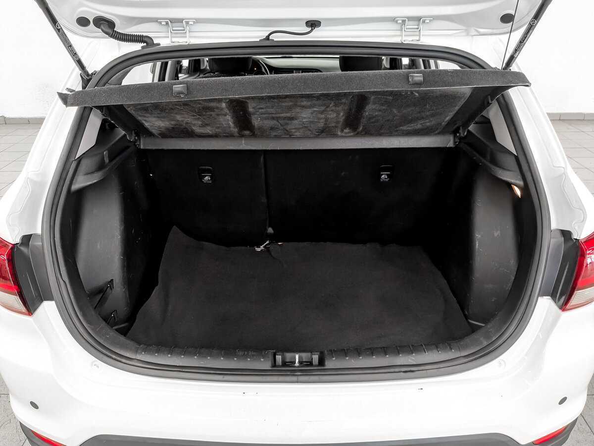 Kia Rio 2020 года с пробегом. Фото: #9